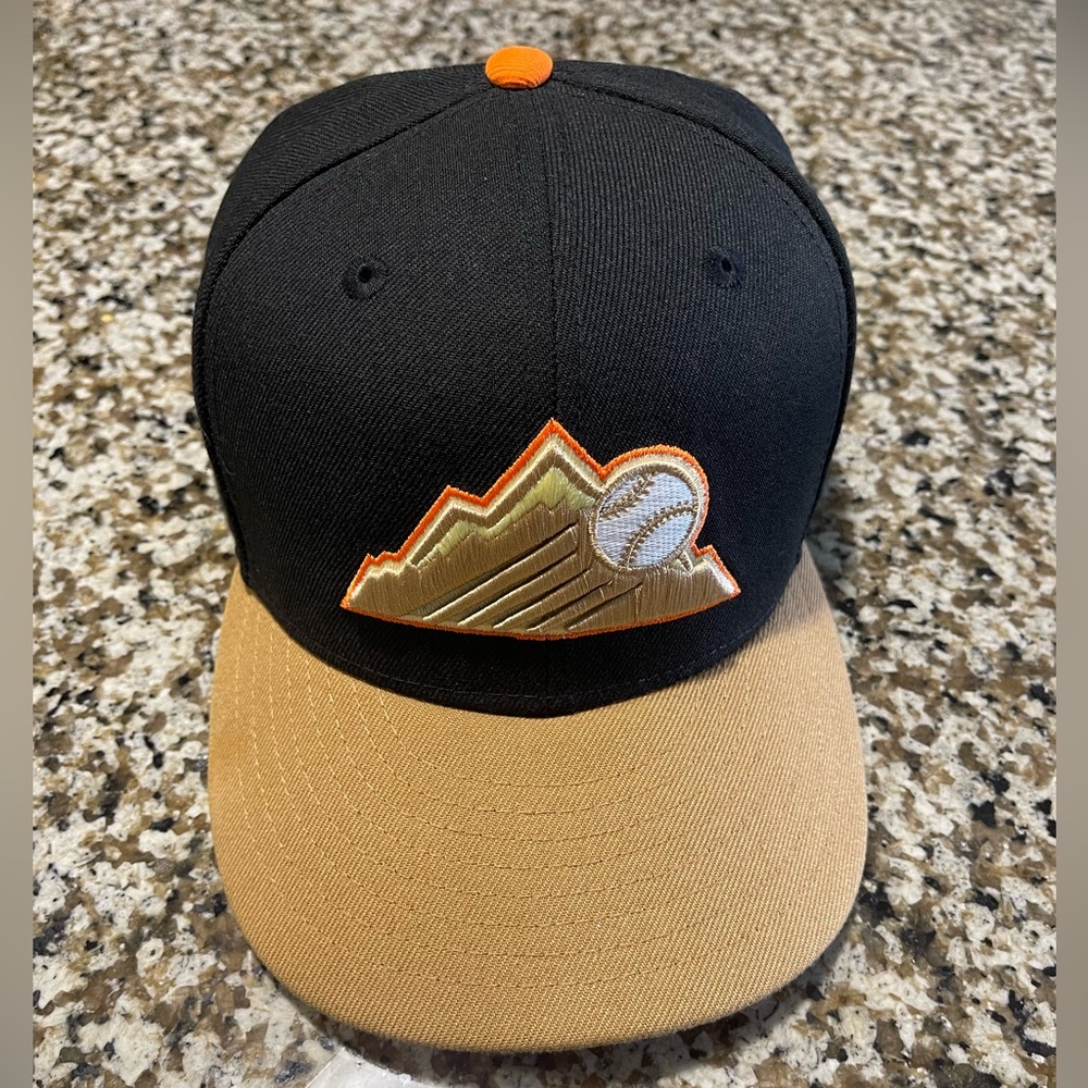 Colorado Rockies New Era Custom 59fifty “Halloween Town” 7-1/2